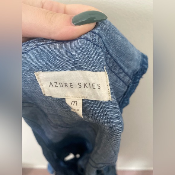 Aritzia Azure Skies Jean Short Overalls, Size Medium - Picture 4 of 5